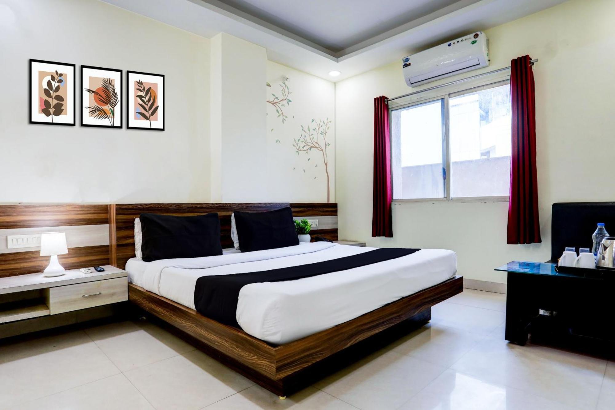 Samarda Kaliāsot Super Townhouse Hoshangabad Road Near Aashima Mall מראה חיצוני תמונה