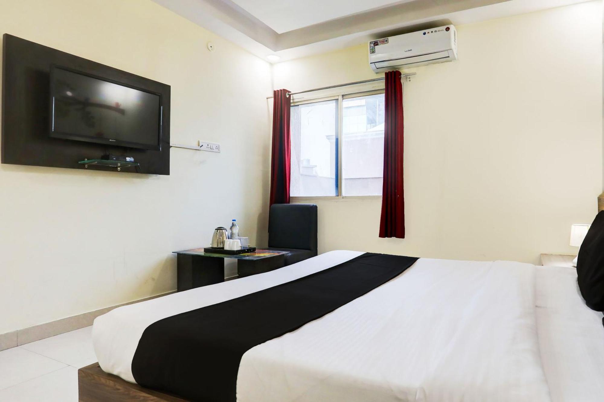 Samarda Kaliāsot Super Townhouse Hoshangabad Road Near Aashima Mall מראה חיצוני תמונה